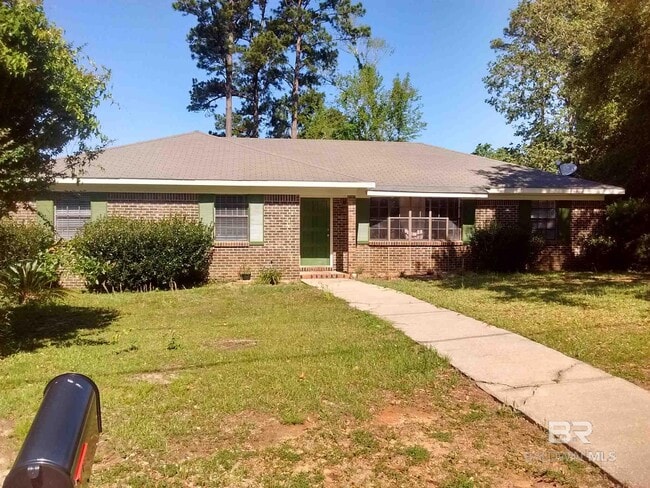 property at 562 Wedgewood Dr