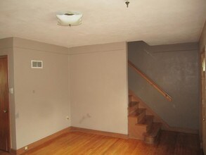 2405 Knapp St, Unit 2405 Knapp St in Ames, IA - Building Photo - Building Photo