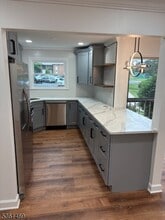 16 Deanna Dr in Hillsborough, NJ - Building Photo - Building Photo