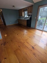 117 Sherburne Rd in Pelham, NH - Building Photo - Building Photo