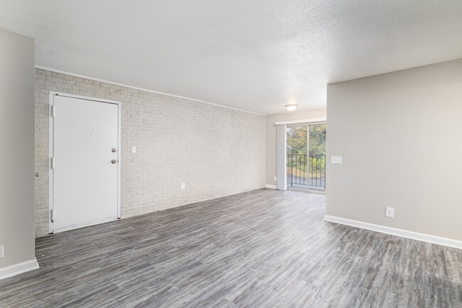 1810 Willomore St in Greensboro, NC - Building Photo - Building Photo