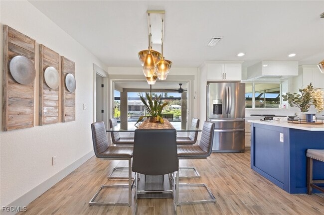 2232 SE 27th St in Cape Coral, FL - Building Photo - Building Photo