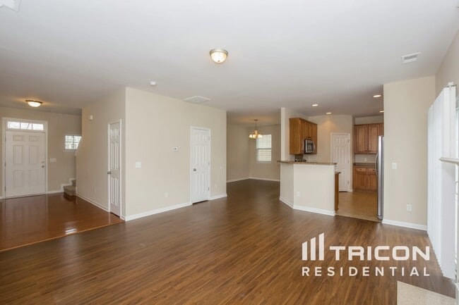 915 Old Forester Ln in Charlotte, NC - Building Photo - Building Photo
