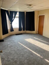 601 Chestnut St, Unit 1 in Carnegie, PA - Building Photo - Building Photo