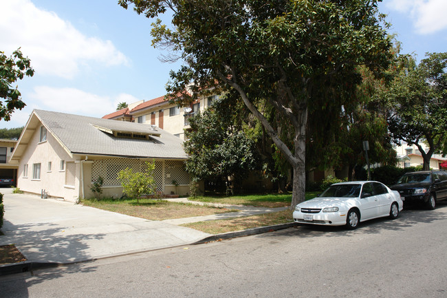 719 Louise St in Glendale, CA - Building Photo - Building Photo