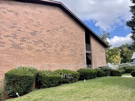 2605 Terrace Ave in Akron, OH - Building Photo