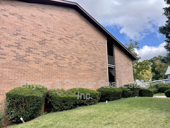 property at 2605 Terrace Ave