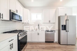 3759 Dalton Ave in Los Angeles, CA - Building Photo - Building Photo
