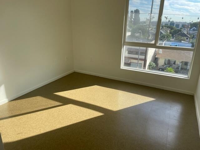 831 W 70th St in Los Angeles, CA - Building Photo - Building Photo