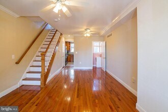 3462 Almond St in Philadelphia, PA - Building Photo - Building Photo