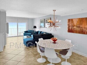 615 Bayshore Dr in Pensacola, FL - Building Photo - Building Photo
