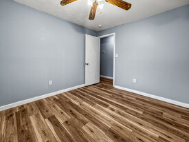 78 Atlantic St, Unit 206 in New Britain, CT - Building Photo