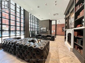 608-1608 Richmond St W in Toronto, ON - Building Photo - Building Photo