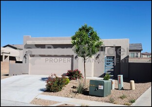 1542 Tierra Verde Loop in Los Lunas, NM - Building Photo - Building Photo