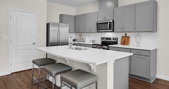 Reunion Crossing Townhomes in Kissimmee, FL - Building Photo