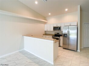 2005 Chiquita Blvd S in Cape Coral, FL - Building Photo - Building Photo