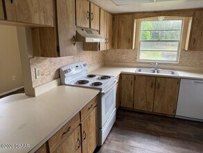 412 Banana Cay Dr in South Daytona, FL - Building Photo - Building Photo