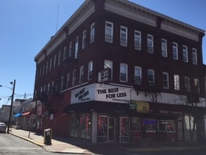 193-197 Smith St in Perth Amboy, NJ - Building Photo - Building Photo