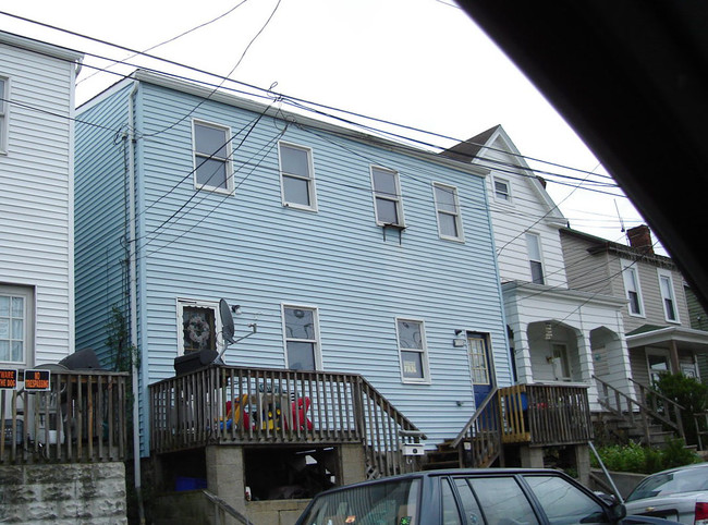 605-611 Chess St in Mount Washington, PA - Building Photo - Building Photo