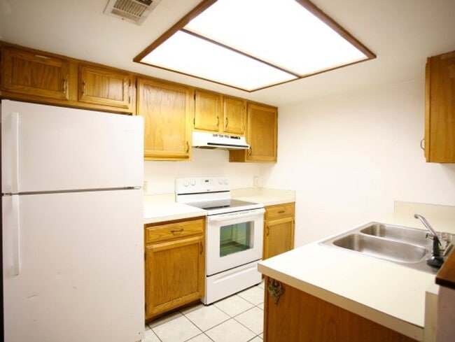 7200 SW 8th Ave in Gainesville, FL - Building Photo - Building Photo