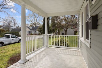 3307 Kenmore Dr in Hampton, VA - Building Photo - Building Photo