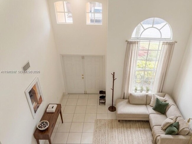 11541 NW 68th Terrace in Doral, FL - Building Photo - Building Photo