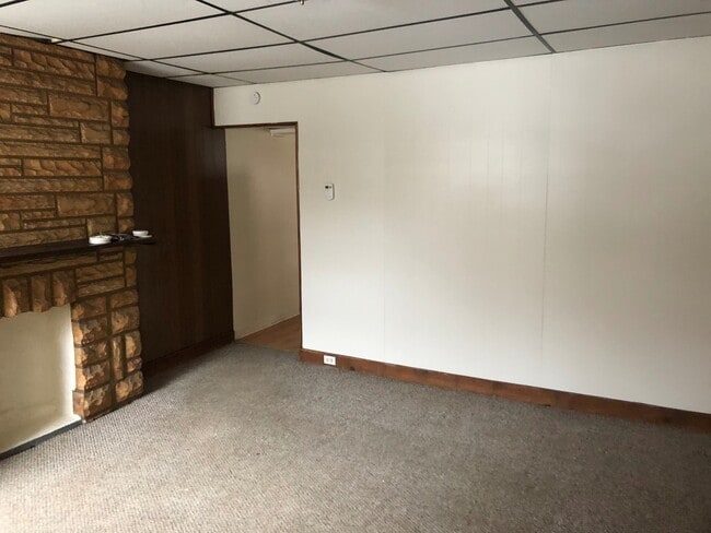 property at 138 Marsden St