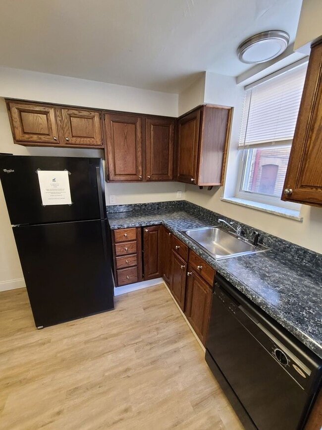 411 McKee Pl in Pittsburgh, PA - Building Photo - Building Photo