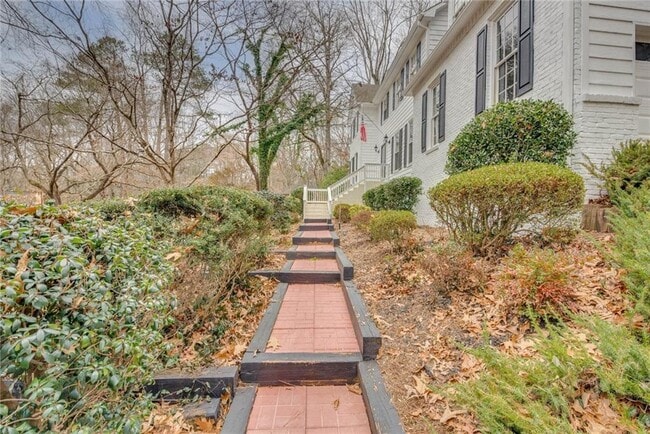 2093 Breconridge Dr S W in Marietta, GA - Building Photo - Building Photo