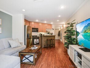 1225 Island Ave in San Diego, CA - Building Photo - Building Photo