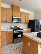 3853 Melody Ct in Stockton, CA - Building Photo - Building Photo