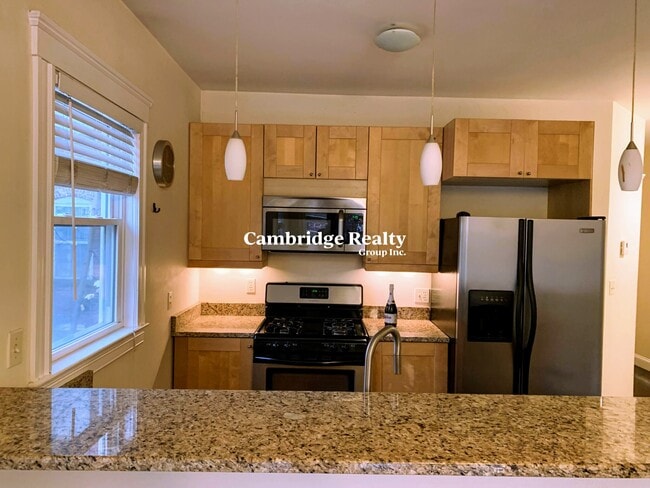 6 Giles Park, Unit 1L