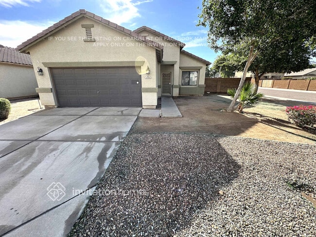 property at 2555 W Lynne Ln