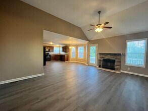 1353 Francesca Drive in Clarksville, TN - Building Photo - Building Photo