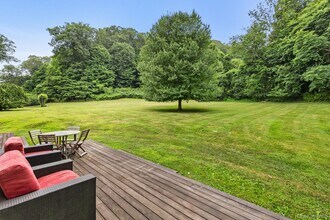 40 Old Post Rd in Mt Kisco, NY - Building Photo - Building Photo