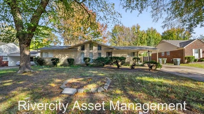 property at 3164 Inverness Pkwy Dr