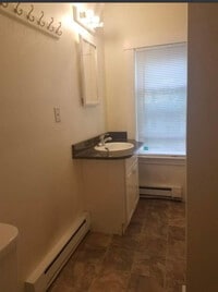 124 Main St, Unit 3 photo'