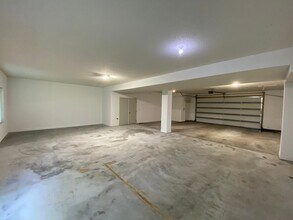 8891 Primo Ln in West Des Moines, IA - Foto de edificio - Building Photo