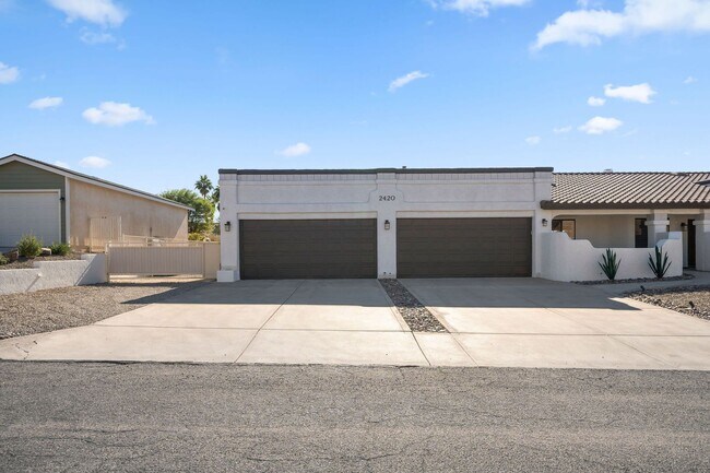2420 Demaret Dr in Lake Havasu City, AZ - Building Photo - Building Photo