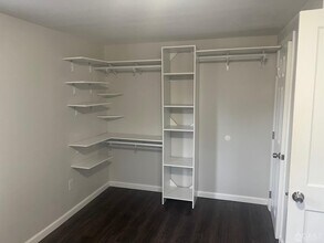 209 Runyon Ave-Unit -2 in Middlesex, NJ - Building Photo - Building Photo