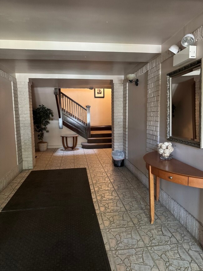 4736 N Magnolia Ave in Chicago, IL - Foto de edificio - Building Photo