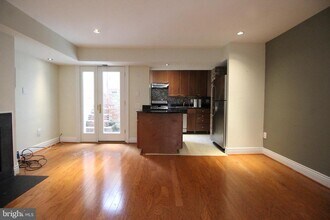 1809 Riggs Pl NW, Unit 1 in Washington, DC - Building Photo - Building Photo