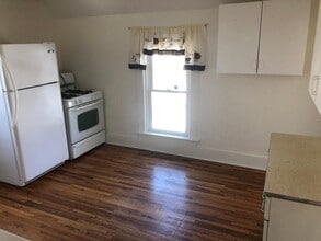 234 E McKinley St in Owatonna, MN - Building Photo - Building Photo