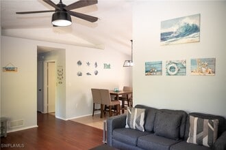 5870 Star Grass Ln in Naples, FL - Building Photo - Building Photo