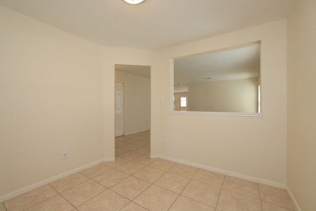 12054 Mallard Stream Ct