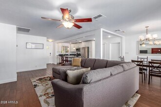 3117 N 41st Pl in Phoenix, AZ - Building Photo - Building Photo