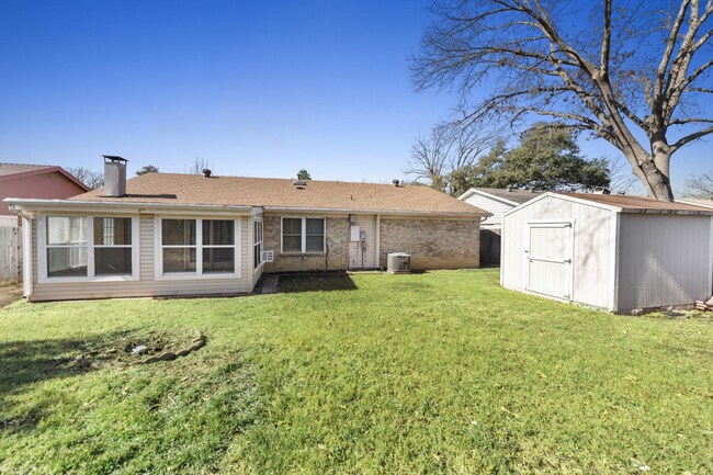 5309 Lansingford Trail in Arlington, TX - Building Photo - Building Photo