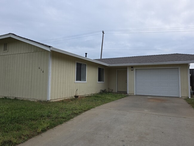 property at 616 Crosby Ln