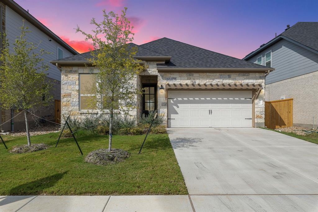821 Beaverton Dr in Leander, TX - Building Photo