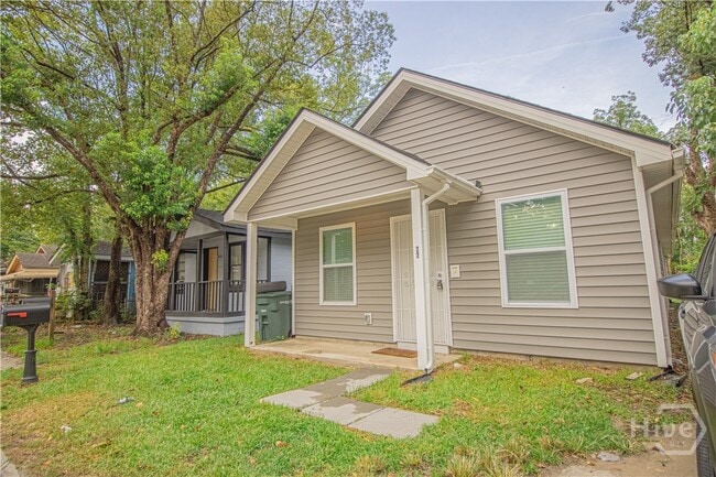 22 Nelson St in Savannah, GA - Building Photo - Building Photo